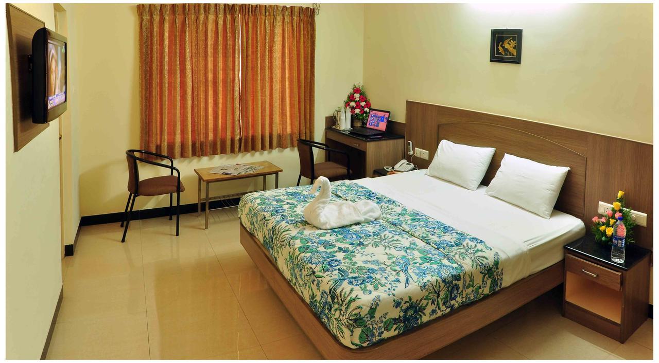 Sk Residency Hotel Coimbatore Buitenkant foto