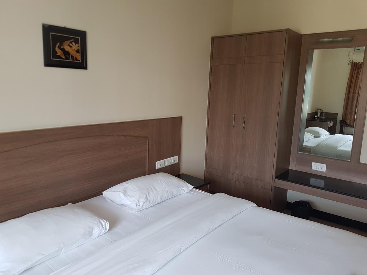 Sk Residency Hotel Coimbatore Buitenkant foto